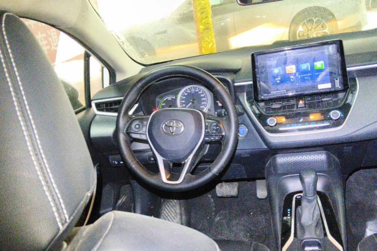 Used Toyota Corolla 2022 Dual-Motor 1.8L E-CVT Pioneer Edition Steering Wheel