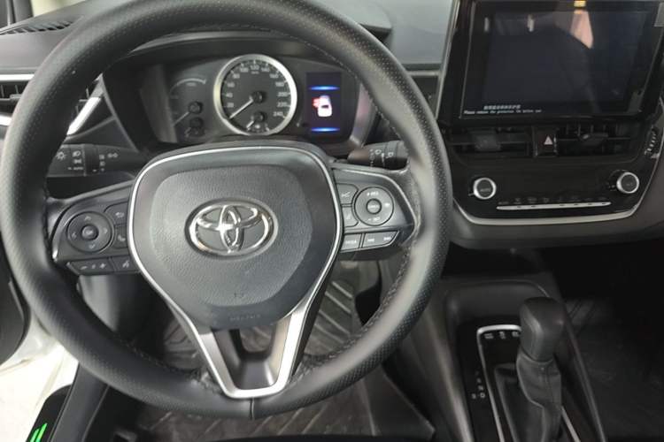 Used Toyota Corolla 2022 Dual-Motor 1.8L E-CVT Pioneer Edition Steering Wheel