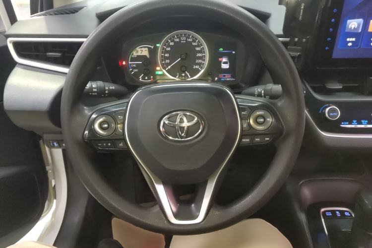 Used Toyota Corolla 2022 Dual-Motor 1.8L E-CVT Pioneer Edition Steering Wheel