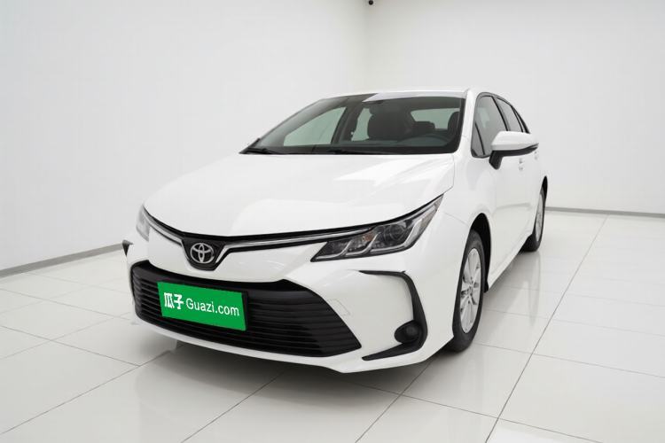 Ojetý Toyota Corolla 2022 1.2T S-CVT Pioneer PLUS Edition Guazi used car, China used car export, Used car for sale, Used cars, Cheapest cars for sale