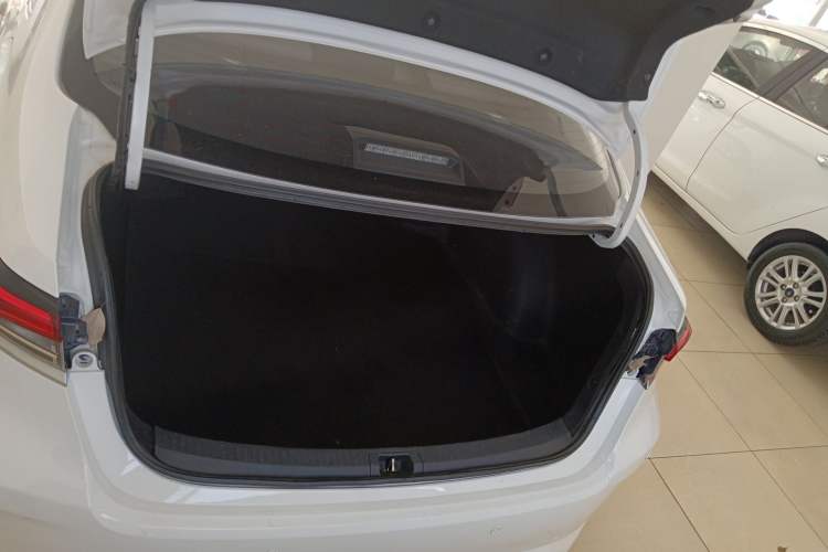 Used Toyota Corolla 2022 1.2T S-CVT Pioneer PLUS Edition Trunk