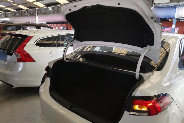 Used Toyota Corolla 2022 1.2T S-CVT Pioneer PLUS Edition Trunk