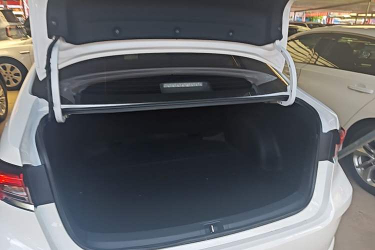 Used Toyota Corolla 2022 1.2T S-CVT Pioneer PLUS Edition Trunk