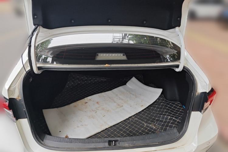 Used Toyota Corolla 2022 Dual-Motor 1.8L E-CVT Pioneer Edition Trunk