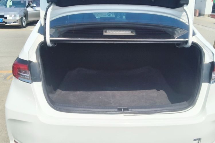 Used Toyota Corolla 2022 Dual-Motor 1.8L E-CVT Pioneer Edition Trunk