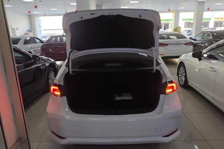 Used Toyota Corolla 2022 Dual-Motor 1.8L E-CVT Pioneer Edition Trunk