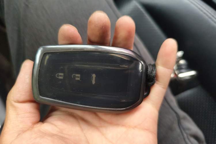 Used Toyota Corolla 2022 Dual-Motor 1.8L E-CVT Pioneer Edition Vehicle Key