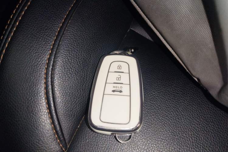 Used Toyota Corolla 2022 1.2T S-CVT Pioneer PLUS Edition Vehicle Key