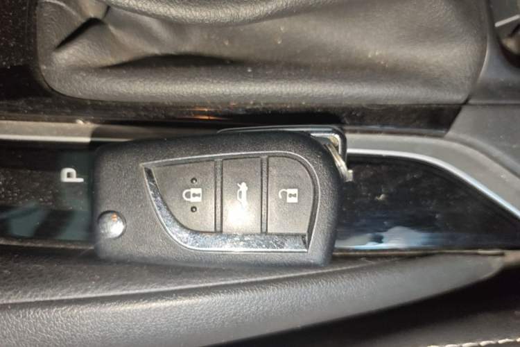 Used Toyota Corolla 2022 TNGA 1.5L CVT Pioneer Edition Vehicle Key