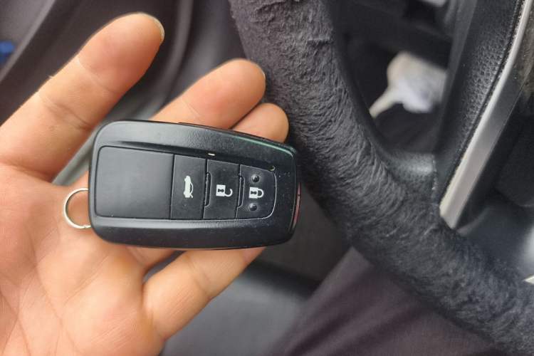 Used Toyota Corolla 2022 Dual-Motor 1.8L E-CVT Pioneer Edition Vehicle Key