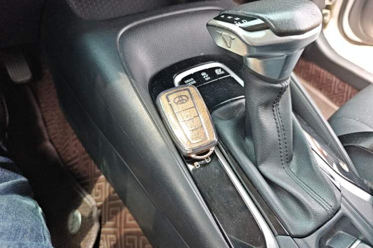 Used Toyota Corolla 2022 Dual-Motor 1.8L E-CVT Pioneer Edition Vehicle Key