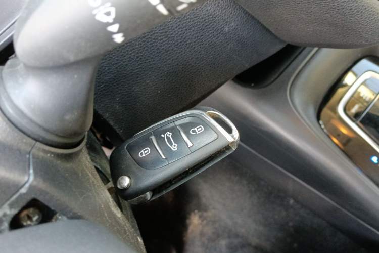 Used Toyota Corolla 2022 TNGA 1.5L CVT Pioneer Edition Vehicle Key