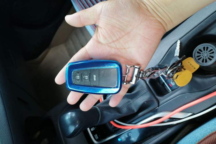 Used Toyota Corolla 2022 Dual-Motor 1.8L E-CVT Pioneer Edition Vehicle Key