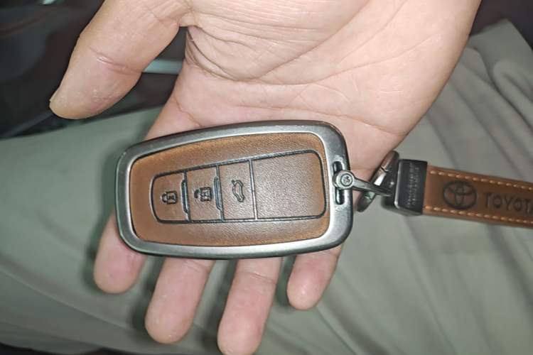 Used Toyota Corolla 2022 1.2T S-CVT Pioneer PLUS Edition Vehicle Key