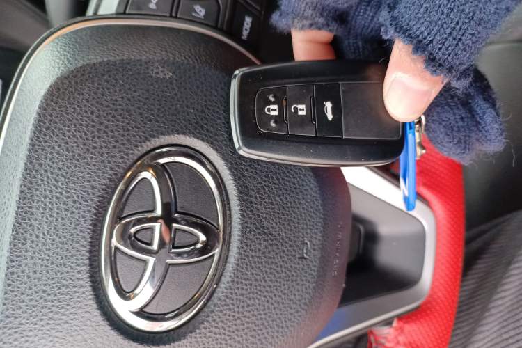 Used Toyota Corolla 2022 1.2T S-CVT Pioneer PLUS Edition Vehicle Key