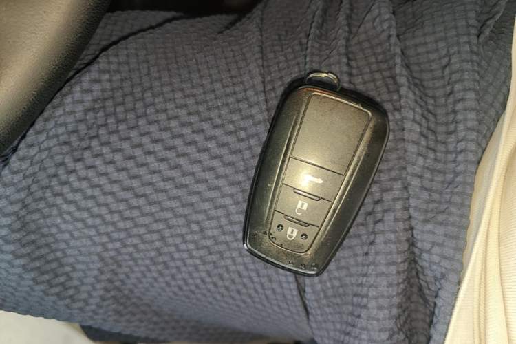 Used Toyota Corolla 2022 1.2T S-CVT Pioneer PLUS Edition Vehicle Key