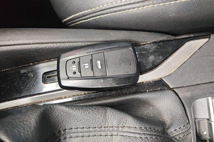 Used Toyota Corolla 2022 Dual-Motor 1.8L E-CVT Pioneer Edition Vehicle Key