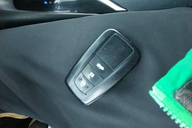 Used Toyota Corolla 2022 1.2T S-CVT Pioneer PLUS Edition Vehicle Key