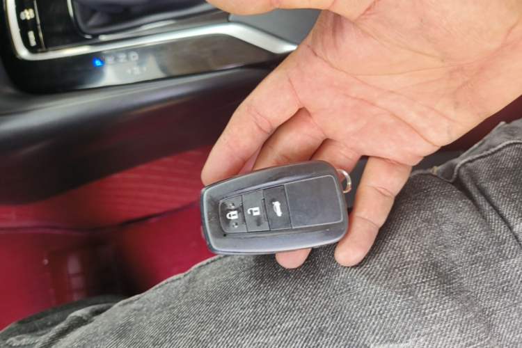 Used Toyota Corolla 2022 1.2T S-CVT Pioneer PLUS Edition Vehicle Key