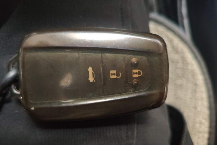 Used Toyota Corolla 2022 1.2T S-CVT Pioneer PLUS Edition Vehicle Key