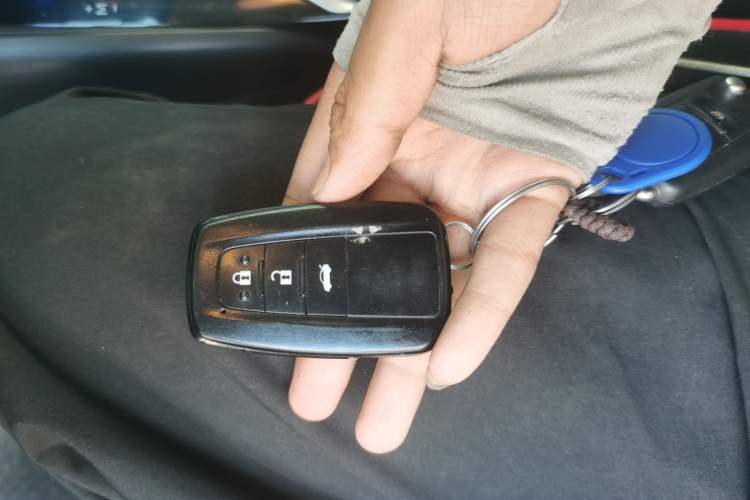 Used Toyota Corolla 2022 1.2T S-CVT Pioneer PLUS Edition Vehicle Key