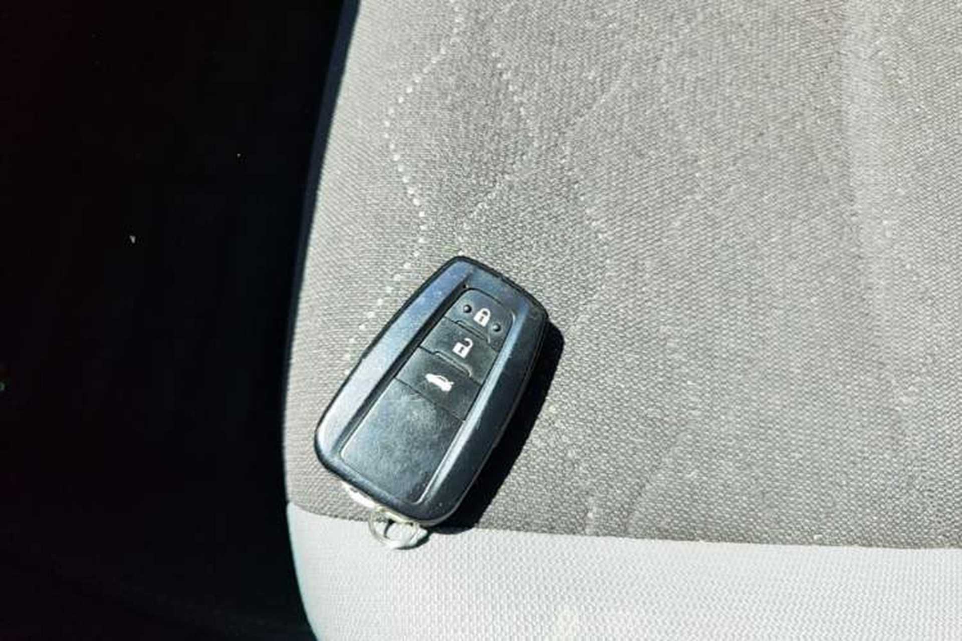 Used Toyota Corolla 2022 1.2T S-CVT Pioneer PLUS Edition Vehicle Key