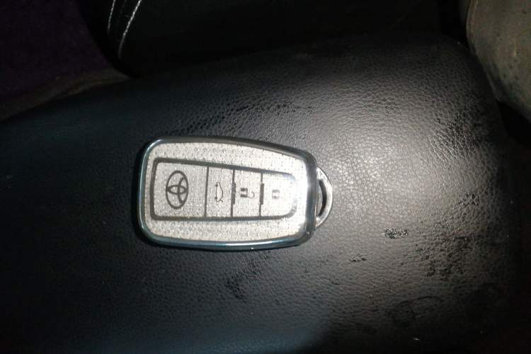 Used Toyota Corolla 2022 1.2T S-CVT Pioneer PLUS Edition Vehicle Key