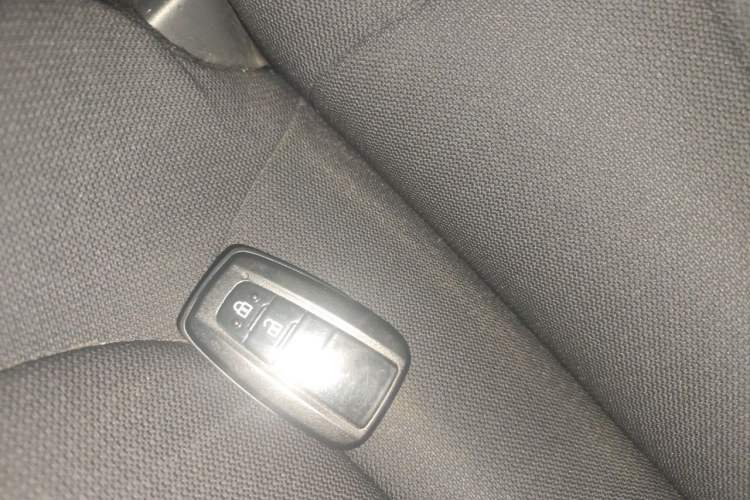 Used Toyota Corolla 2022 Dual-Motor 1.8L E-CVT Pioneer Edition Vehicle Key