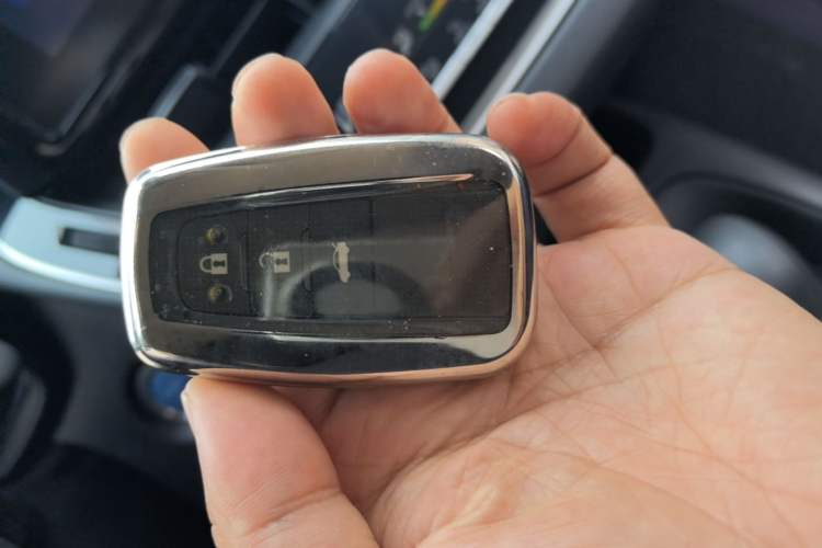 Used Toyota Corolla 2022 Dual-Motor 1.8L E-CVT Pioneer Edition Vehicle Key