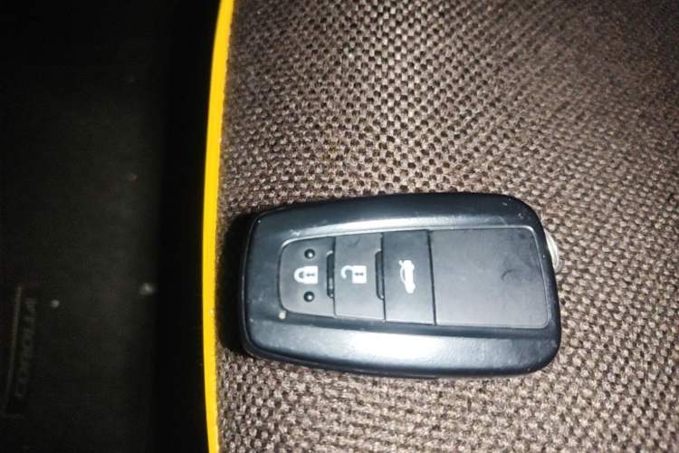 Used Toyota Corolla 2022 1.2T S-CVT Pioneer PLUS Edition Vehicle Key