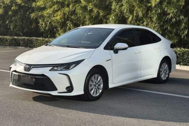 Used Toyota Corolla 2022 Dual-Motor 1.8L E-CVT Pioneer Edition