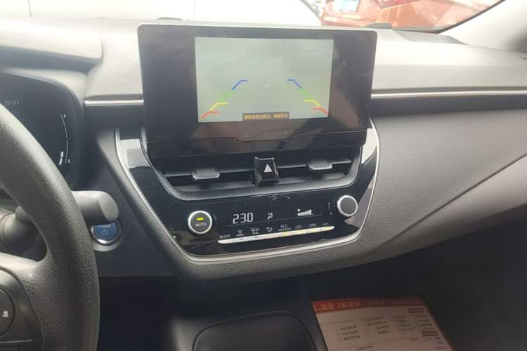 Used Toyota Corolla 2023 1.8L Smart Electric Hybrid Dual-Motor Pioneer Edition Audio And AC Panel