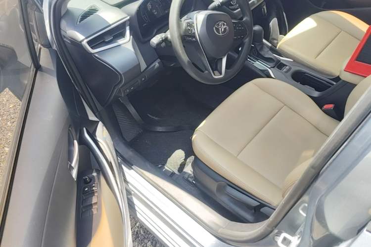 Used Toyota Corolla 2023 1.8L Smart Electric Hybrid Dual-Motor Pioneer Edition Driver Seat