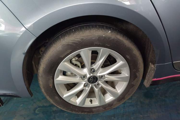 Used Toyota Corolla 2023 1.8L Smart Electric Hybrid Dual-Motor Elite Edition Exterior 5