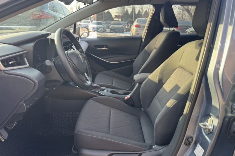 Used Toyota Corolla 2023 1.8L Smart Electric Hybrid Dual-Motor Elite Edition Interior 6