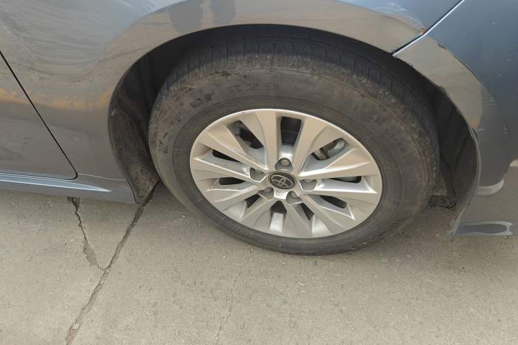 Used Toyota Corolla 2023 1.8L Smart Electric Hybrid Dual-Motor Pioneer Edition Right Front Wheel Hub