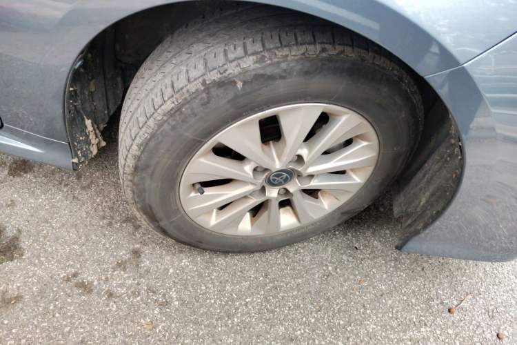Used Toyota Corolla 2023 1.8L Smart Electric Hybrid Dual-Motor Pioneer Edition Right Front Wheel Hub
