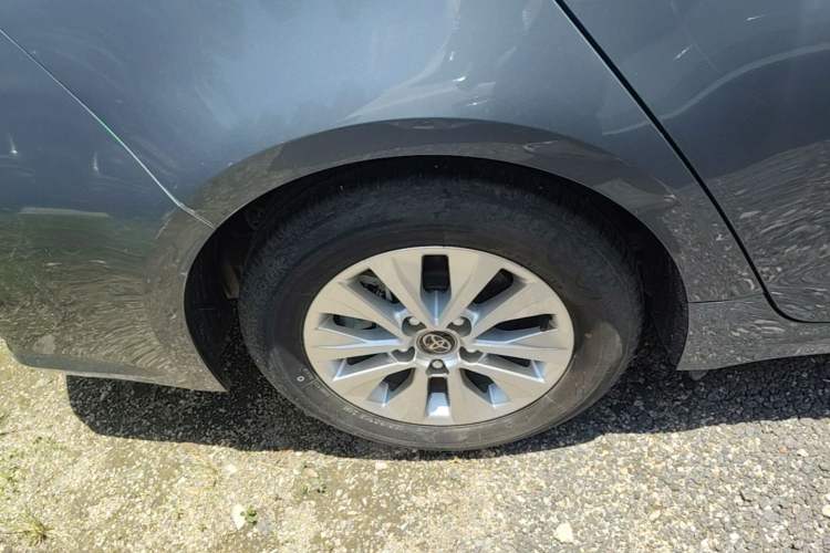 Used Toyota Corolla 2023 1.8L Smart Electric Hybrid Dual-Motor Pioneer Edition Right Rear Wheel Hub