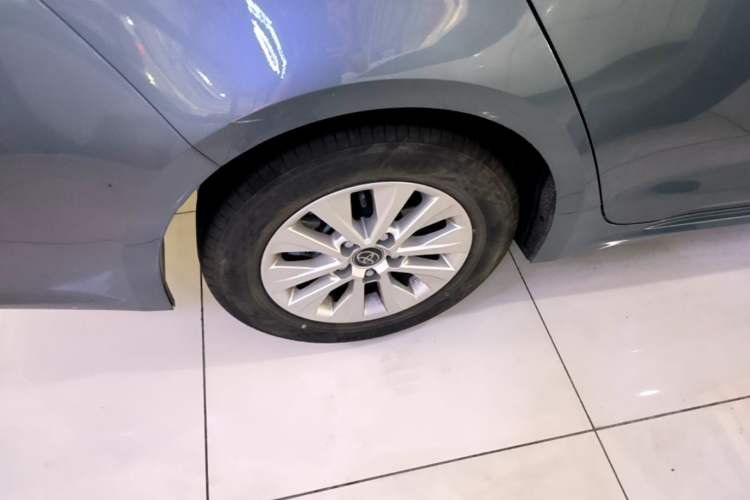 Used Toyota Corolla 2023 1.8L Smart Electric Hybrid Dual-Motor Pioneer Edition Right Rear Wheel Hub