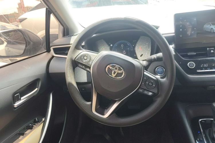 Used Toyota Corolla 2023 1.8L Smart Electric Hybrid Dual-Motor Pioneer Edition Steering Wheel