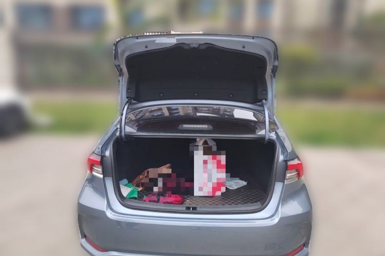 Used Toyota Corolla 2023 1.8L Smart Electric Hybrid Dual-Motor Elite Edition Trunk