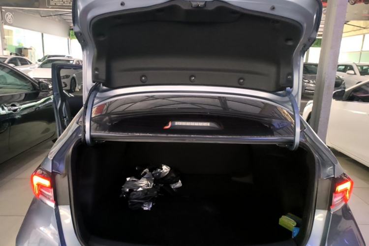 Used Toyota Corolla 2023 1.8L Smart Electric Hybrid Dual-Motor Pioneer Edition Trunk