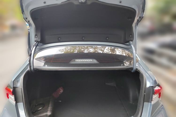 Used Toyota Corolla 2023 1.8L Smart Electric Hybrid Dual-Motor Pioneer Edition Trunk