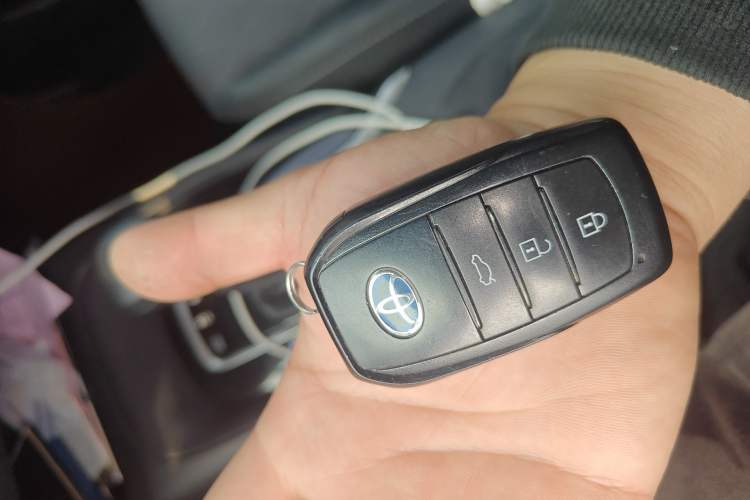 Used Toyota Corolla 2023 1.8L Smart Electric Hybrid Dual-Motor Pioneer Edition Vehicle Key