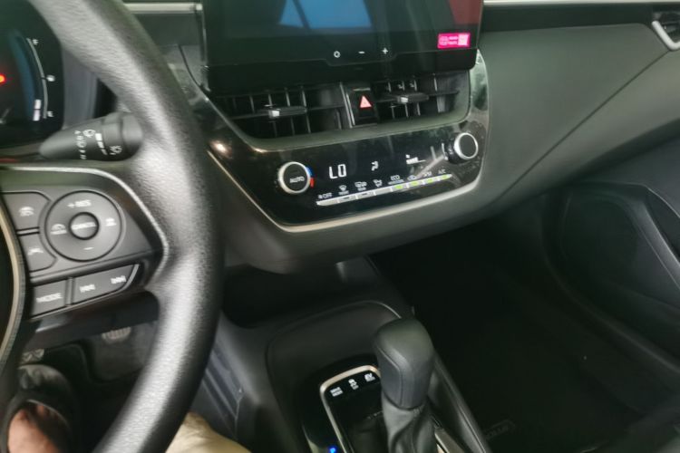 Used Toyota Corolla 2023 1.8L Smart Electric Hybrid Dual-Motor Pioneer Edition Audio And AC Panel