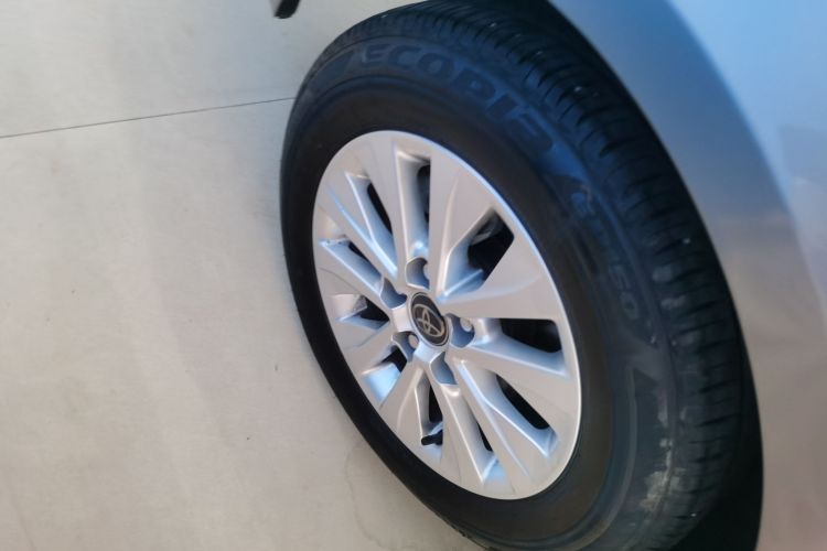 Used Toyota Corolla 2023 1.8L Smart Electric Hybrid Dual-Motor Pioneer Edition Exterior 8
