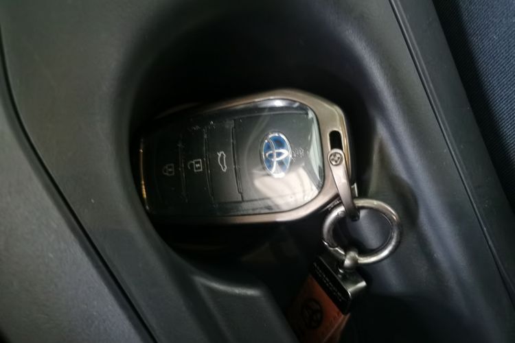Used Toyota Corolla 2023 1.8L Smart Electric Hybrid Dual-Motor Pioneer Edition Interior 1