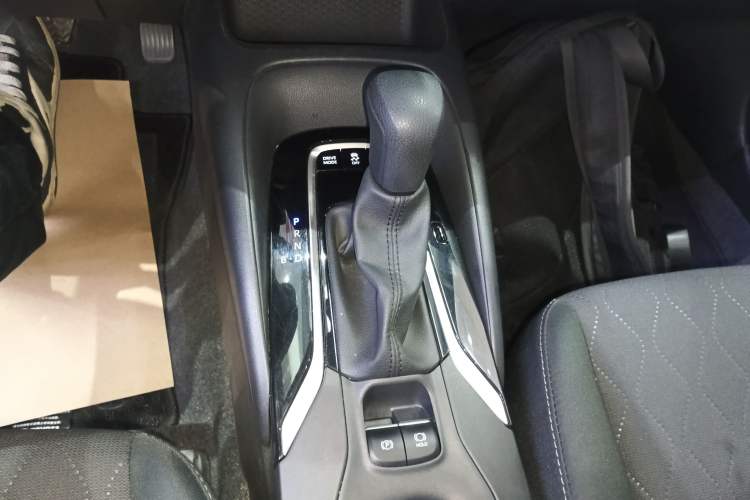 Used Toyota Corolla 2023 1.8L Smart Electric Hybrid Dual-Motor Elite Edition Gear Lever