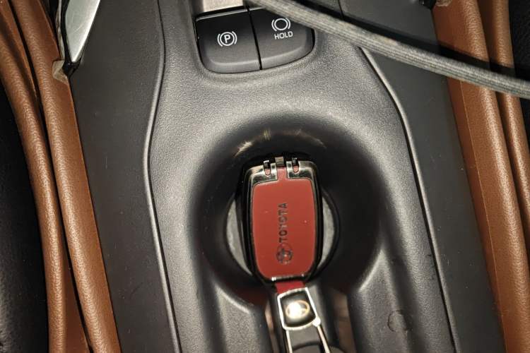 Used Toyota Corolla 2023 1.8L Smart Electric Hybrid Dual-Motor Pioneer Edition Interior 1