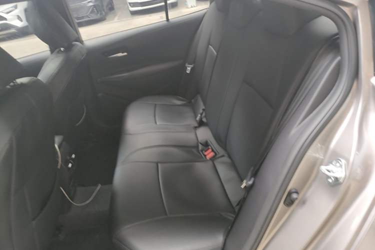 Used Toyota Corolla 2023 1.8L Smart Electric Hybrid Dual-Motor Elite Edition Left Rear Seat